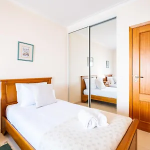  Apartment Frente Ao Mar - Sea Front - 3 Quartos - Wi-fi - Algarve